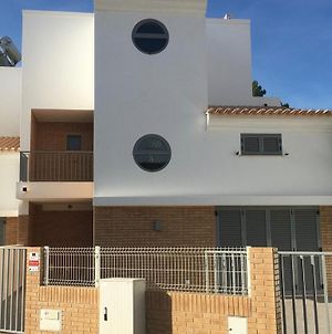 Villa De Vacances 3 Chambres Et 6 Couchages Max. A Proximite De Mer A Praia Verde Algarve Monte Gordo Exterior photo