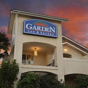 Garden Inn&Suites Fresno Exterior photo