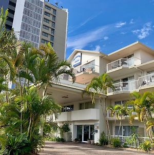 Hotel Outrigger Burleigh Gold Coast Exterior photo