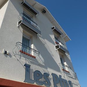 Hotel Les Pins Saint-Trojan-les-Bains Exterior photo