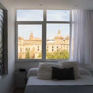 Hotel Pasarela Sevilla Exterior photo