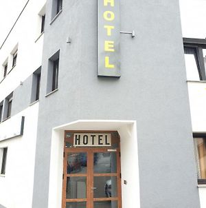Kirchberg Hotel garni Saarbrücken Exterior photo