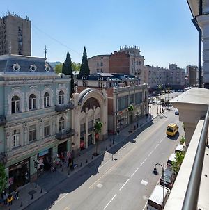 Hotel Avenue 106 Tbilisi Exterior photo
