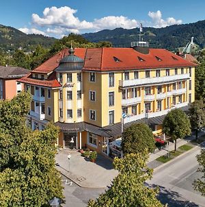 Hotel Vier Jahreszeiten Garmisch-Partenkirchen Exterior photo