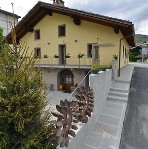 Vecchio Mulino Guest House Aosta Exterior photo