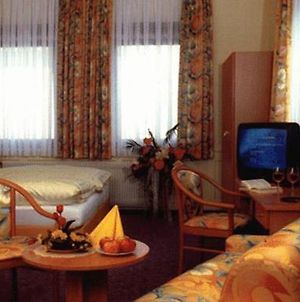 Hotel Traube Fellbach Room photo