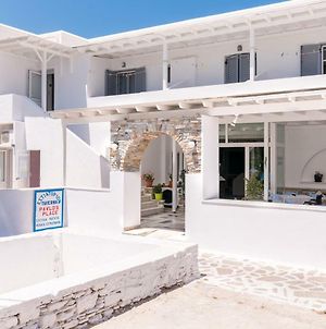 Hotel Pavlos Place Antiparos Town Exterior photo