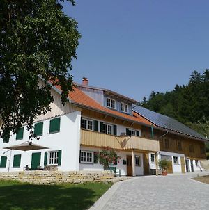 Ferienwohnung Schmelzenbacher Hof Isny im Allgäu Exterior photo