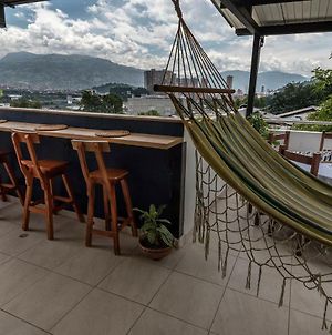 Poblado Guest House Medellín Exterior photo