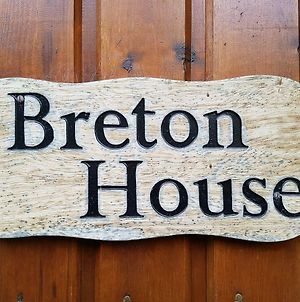 Bed and Breakfast Breton House Portree Exterior photo