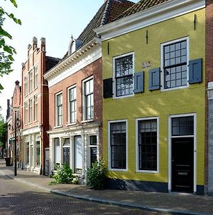 Villa Huisje Aan De Gracht Franeker Exterior photo