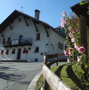 Hostel Chalet-Ski-Station Chamonix Exterior photo
