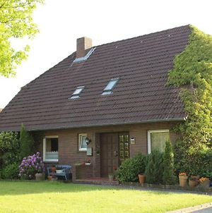Ferienwohnung Haus im Wiesengrund Esens Exterior photo