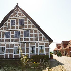 Ferienwohnungen auf dem Carlshof in Jork - Altes Land Exterior photo
