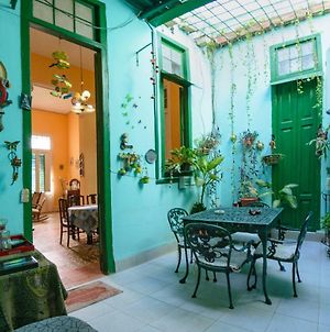 Bed and Breakfast Casa Colonial Tere Havanna Exterior photo