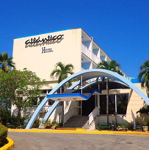 Hotel Atlantico Havanna Exterior photo