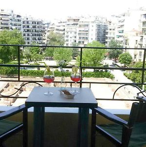 Ferienwohnung Luxury Apt At Navarino Square Thessaloniki Exterior photo