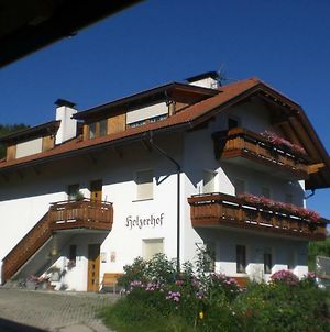 Holzerhof Sankt Lorenzen Exterior photo