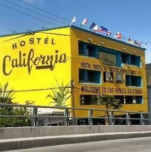 Hostel California Tijuana Exterior photo