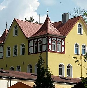 Wunderschöne Wohnungen im Zentrum von Herzogenaurach Exterior photo