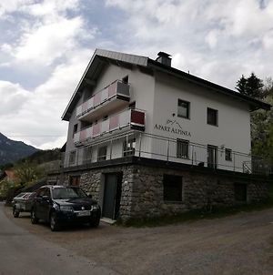 Ferienwohnung Apart Alpinea Landeck Exterior photo