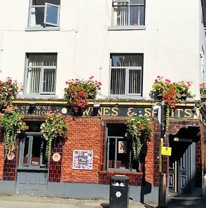 Hotel The Crown & Anchor Manchester Exterior photo