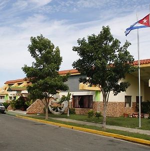 Hotel Punta La Cueva Cienfuegos Exterior photo