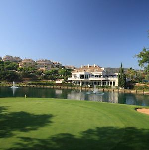 Apartamentos Greenlife Golf Marbella Room photo