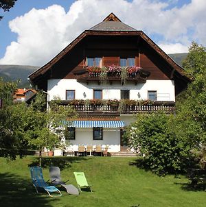 Ferienwohnung Roschusterhof Millstatt am See Exterior photo