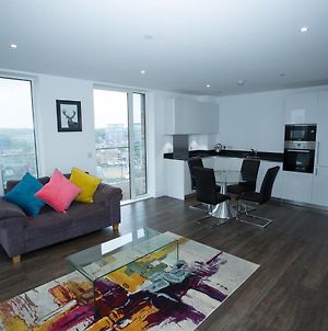 High View Two Bedroom Apartment In Woolwich London Exterior photo