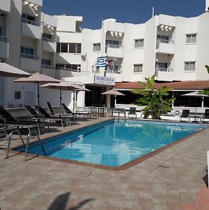 Boronia Hotel Apartments Larnaka Exterior photo