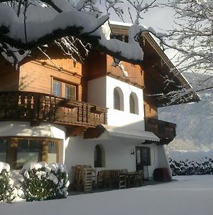 Villa Chalet Neuhaus Ried im Zillertal Exterior photo