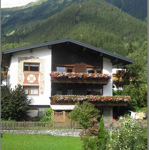 Ferienwohnung Haus Lifinar - Carmen Juen Sankt Gallenkirch Exterior photo