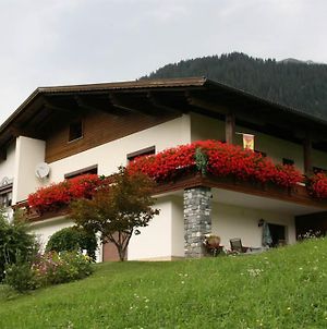 Ferienwohnung Haus Simone - Tschofen Waltraud Sankt Gallenkirch Exterior photo