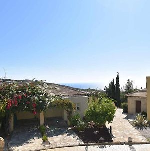 3 Bedroom Villa Polemi With Beautiful Sea Views, Aphrodite Hills Resort Kouklia Exterior photo