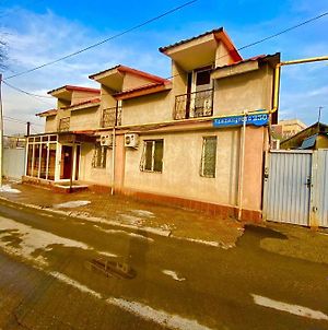 Esentai Hostel Almaty Exterior photo