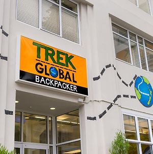 Hostel Trek Global Backpackers Wellington Exterior photo