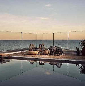 Oceanis Luxury Suites Kypseli Exterior photo